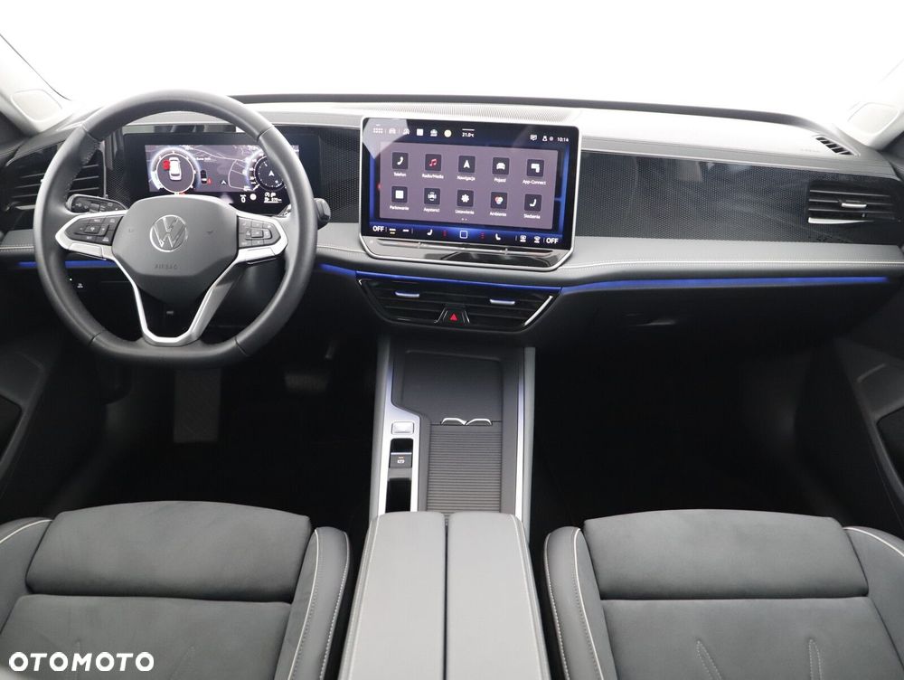 Volkswagen Passat - 13