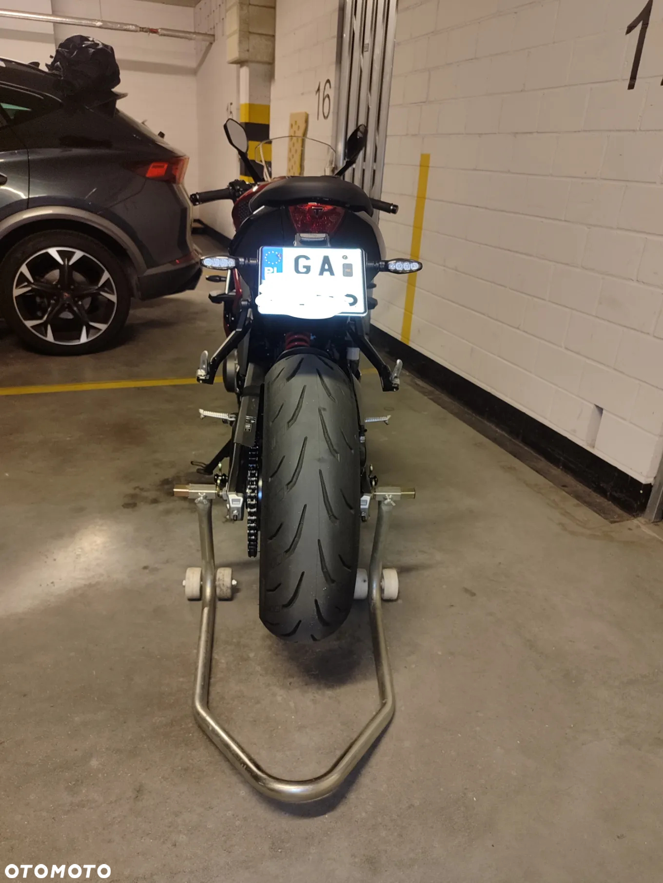 Triumph Daytona - 15