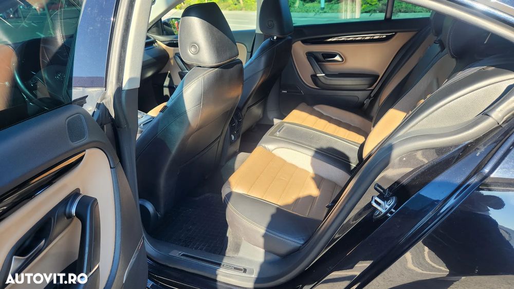 Volkswagen Passat 2.0TDI Trendline DPF DSG - 7