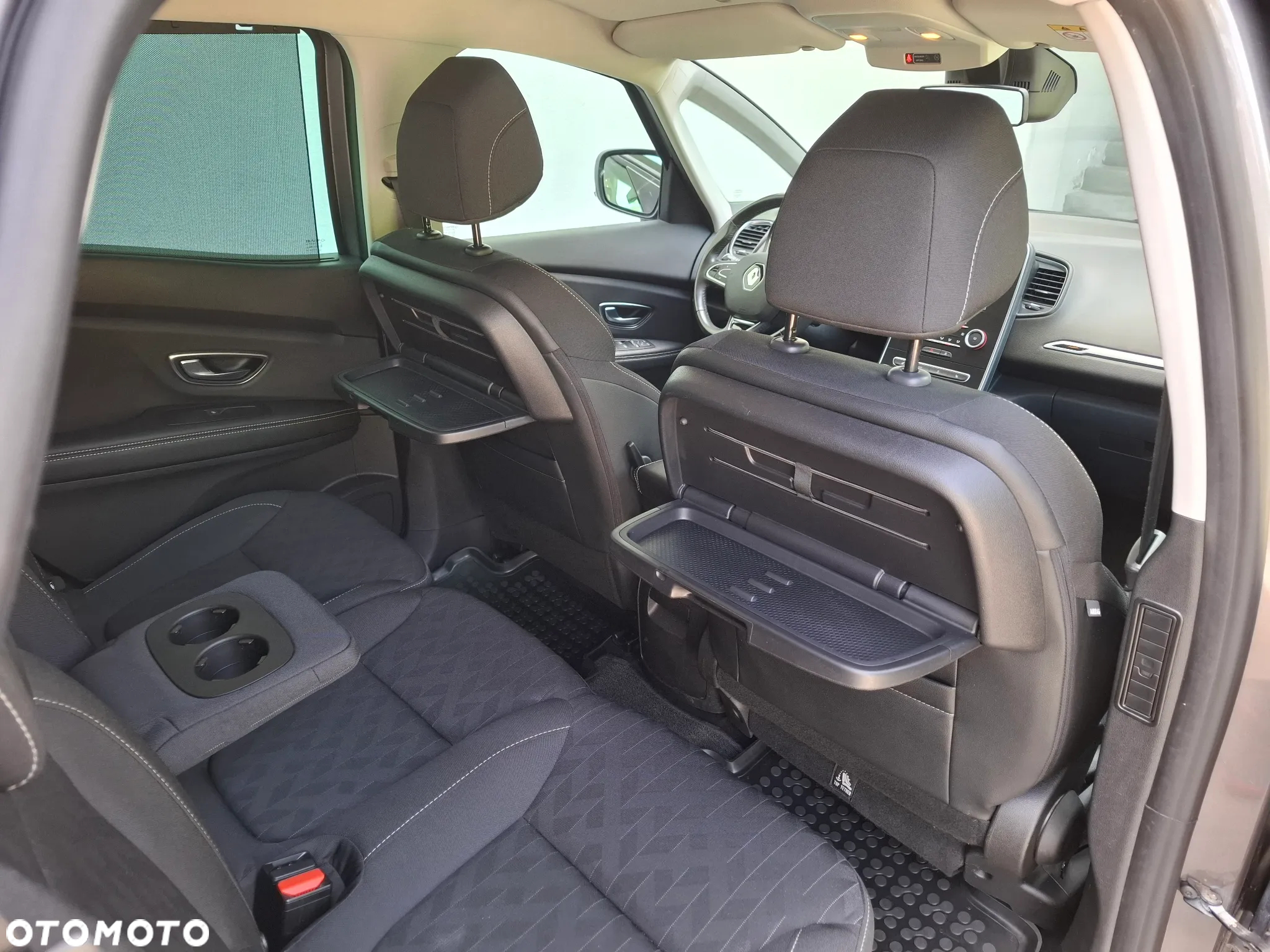 Renault Scenic ENERGY TCe 140 LIMITED - 30