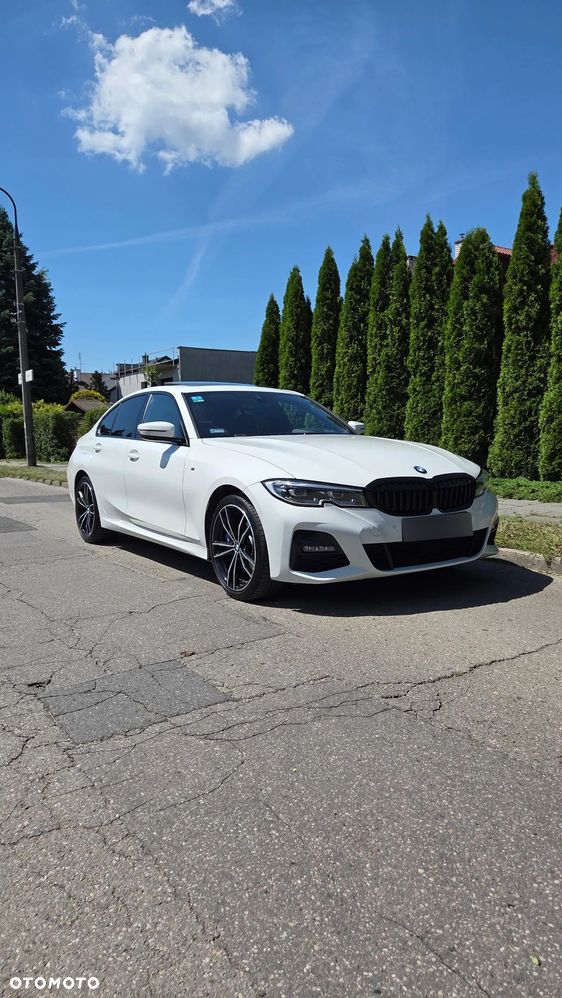 BMW Seria 3 330e M Sport sport - 5
