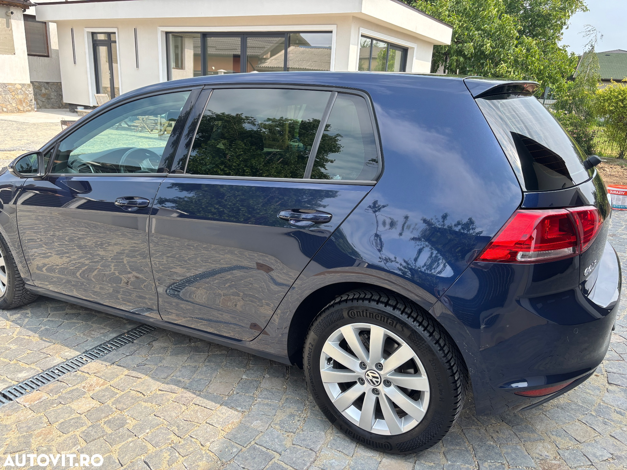 Volkswagen Golf - 4