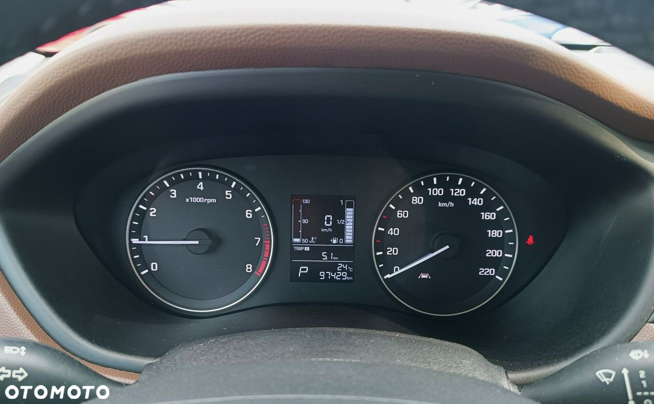 Hyundai i20 - 17