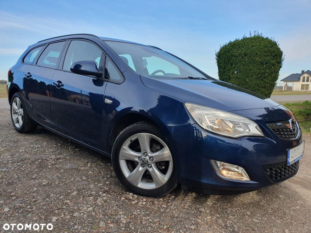 Opel Astra 1.4 Turbo Design Edition - 10