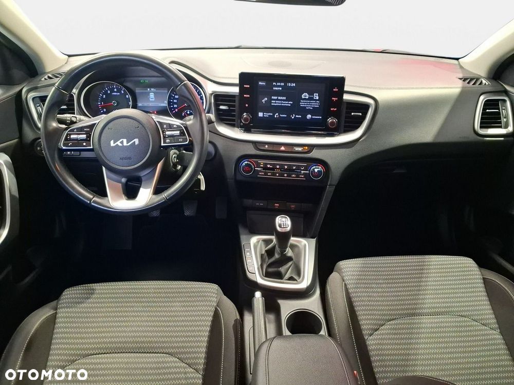 Kia XCeed - 17