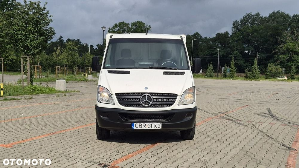 Mercedes-Benz Sprinter - 9