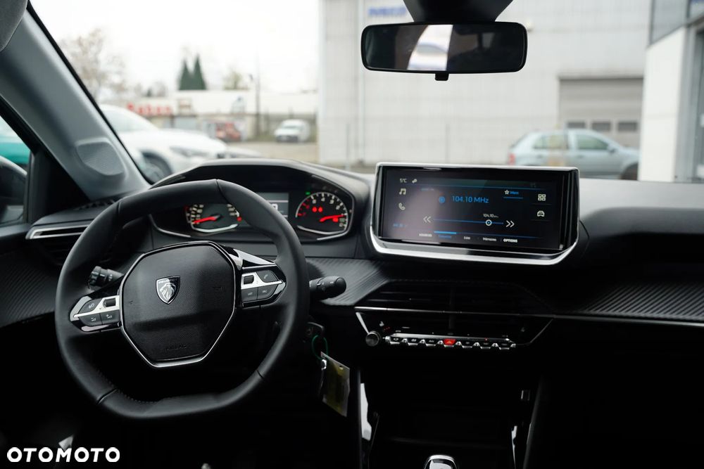 Peugeot 208 - 9