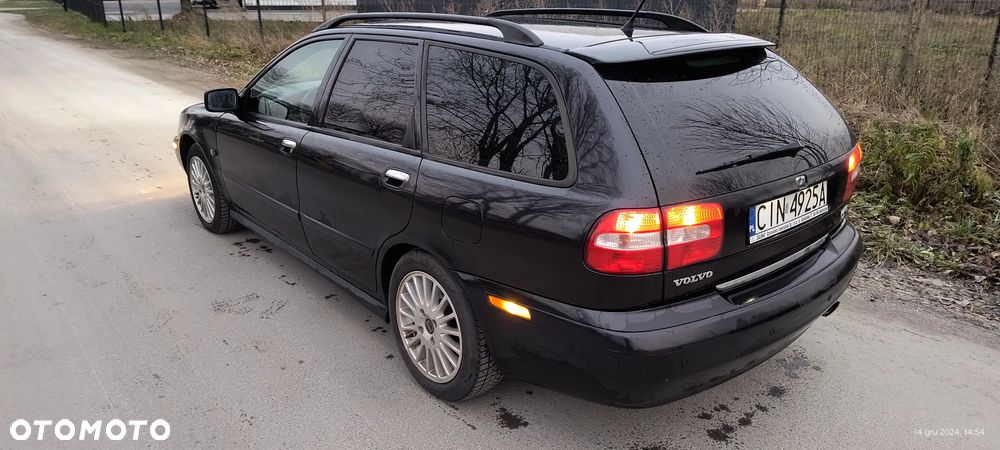 Volvo V40 2.0 T4 Sport - 4