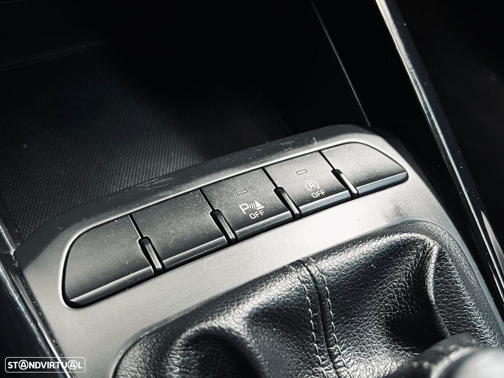 Kia Stonic 1.6 CRDi TX - 33