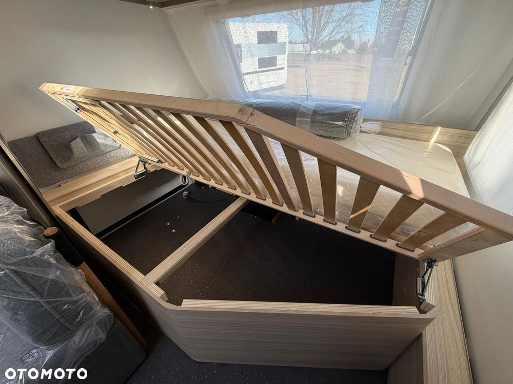 Adria ALTEA 552 PK 60Y - 18