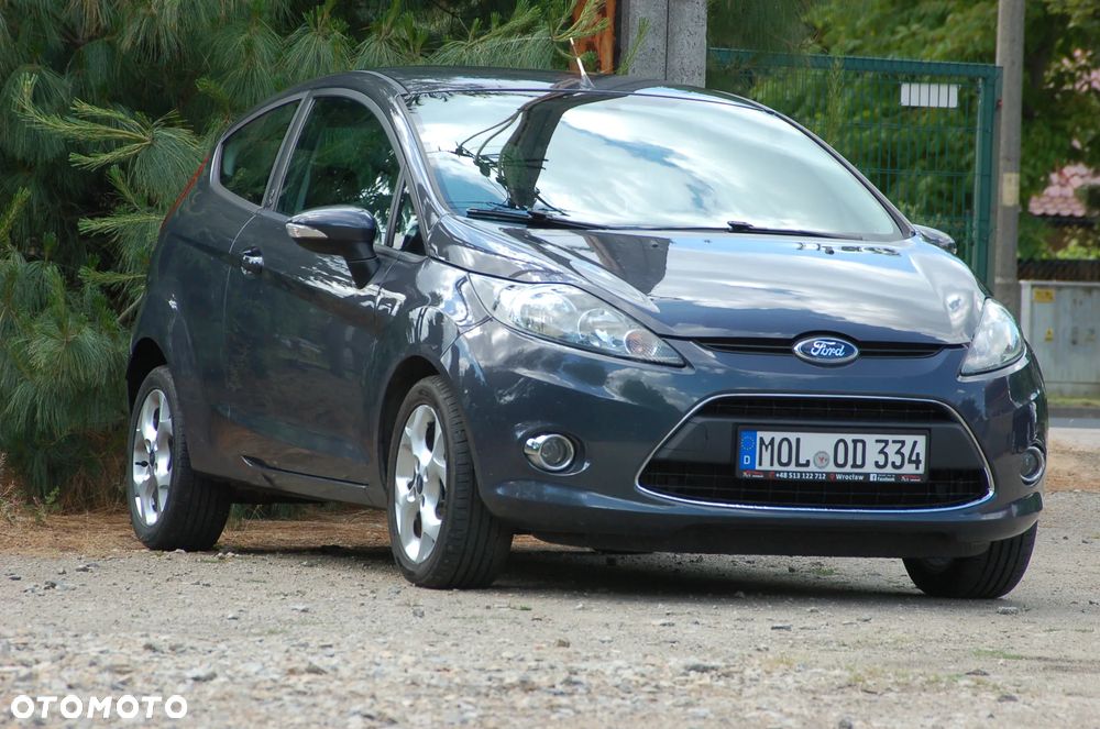 Ford Fiesta 1.25 Champions Edition - 4