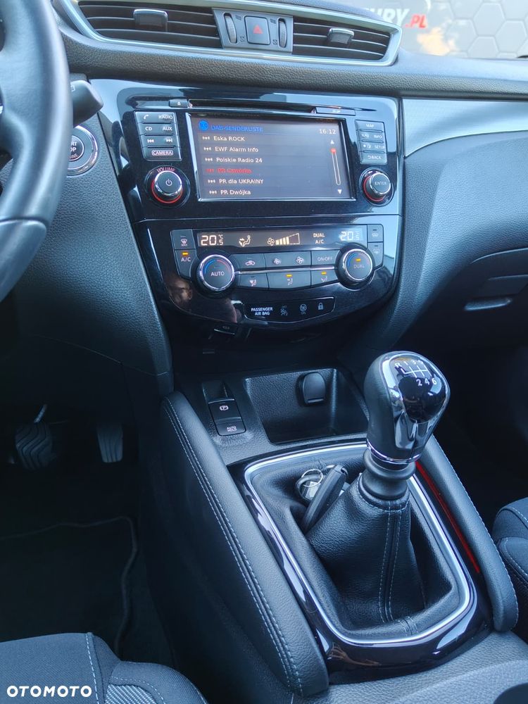 Nissan Qashqai 1.6 DIG-T Tekna - 18