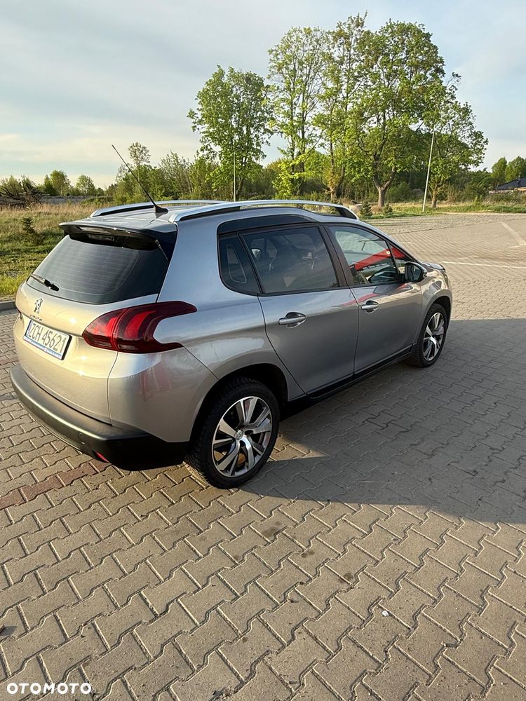 Peugeot 2008 BlueHDi 100 STOP & START Active - 12