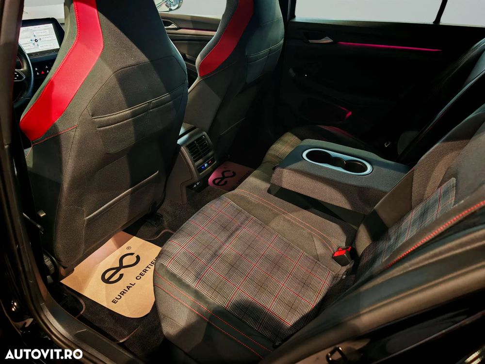 Volkswagen Golf 2.0 TSI DSG GTI - 14