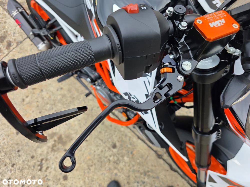 KTM Duke 390 - 21