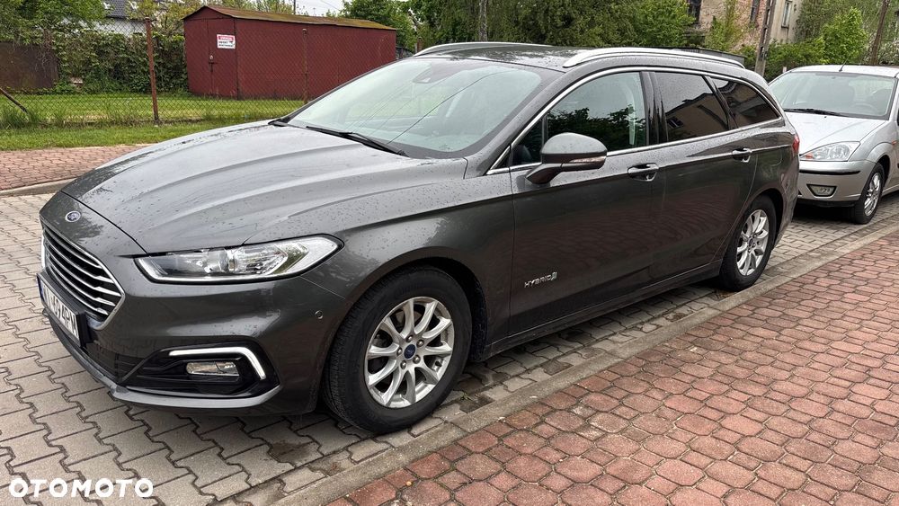 Ford Mondeo 2.0 Hybrid Titanium - 2