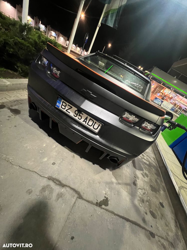 Chevrolet Camaro - 3