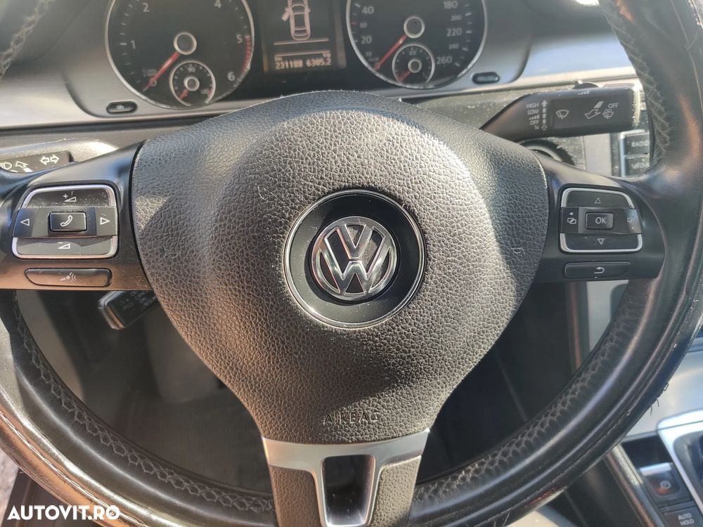 Volkswagen Passat 2.0 TDI BlueMotion Technology Trendline - 23