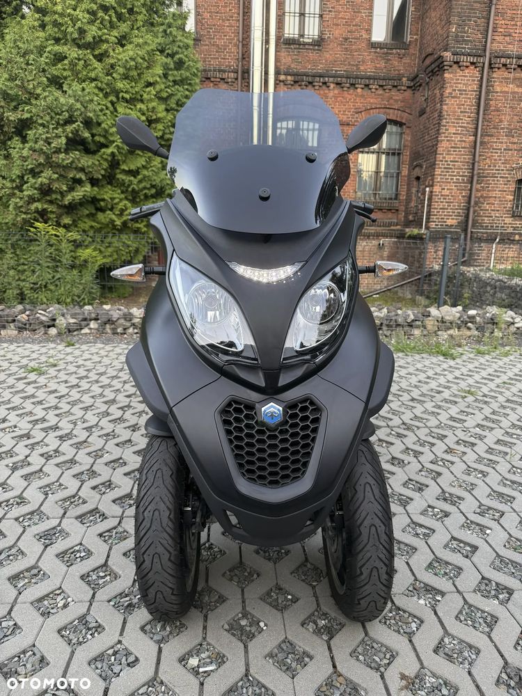 Piaggio MP-3 - 3