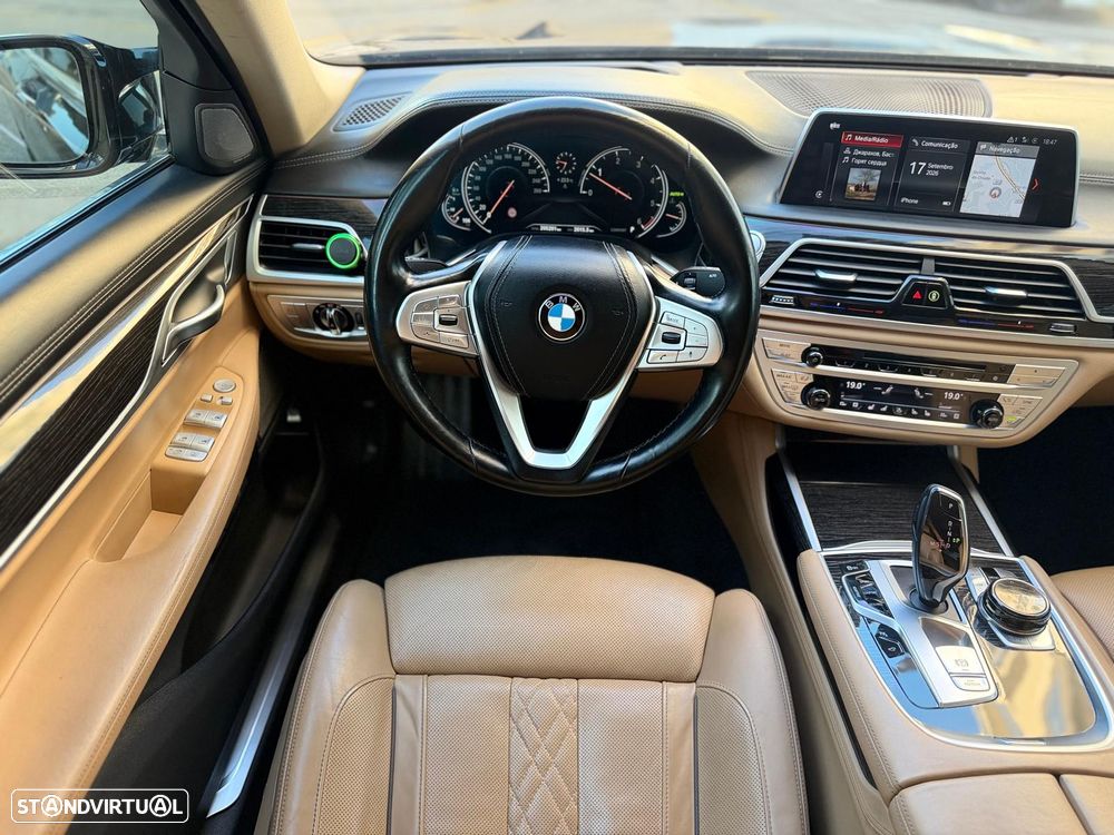BMW 750 d xDrive Pack M - 40