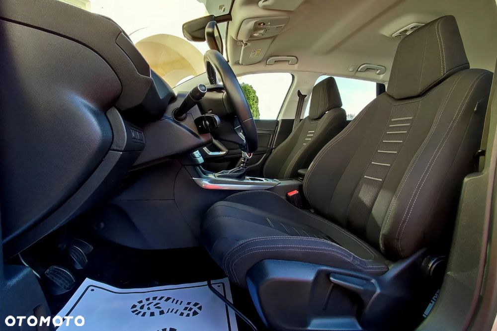 Peugeot 308 155 THP Allure - 9