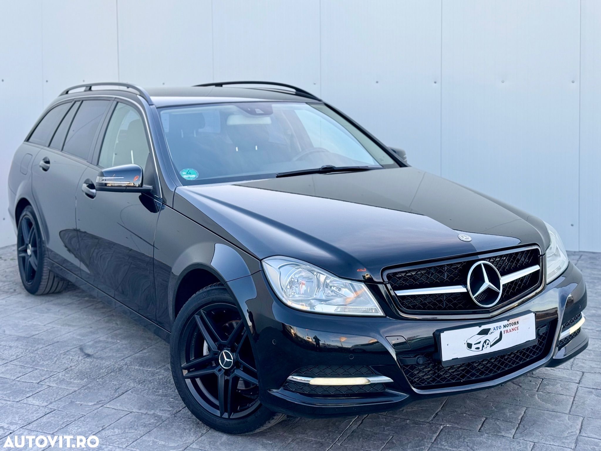 Mercedes-Benz C 200 T CDI DPF (BlueEFFICIENCY) Elegance - 1