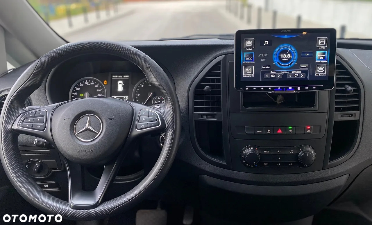 Mercedes-Benz Vito - 17