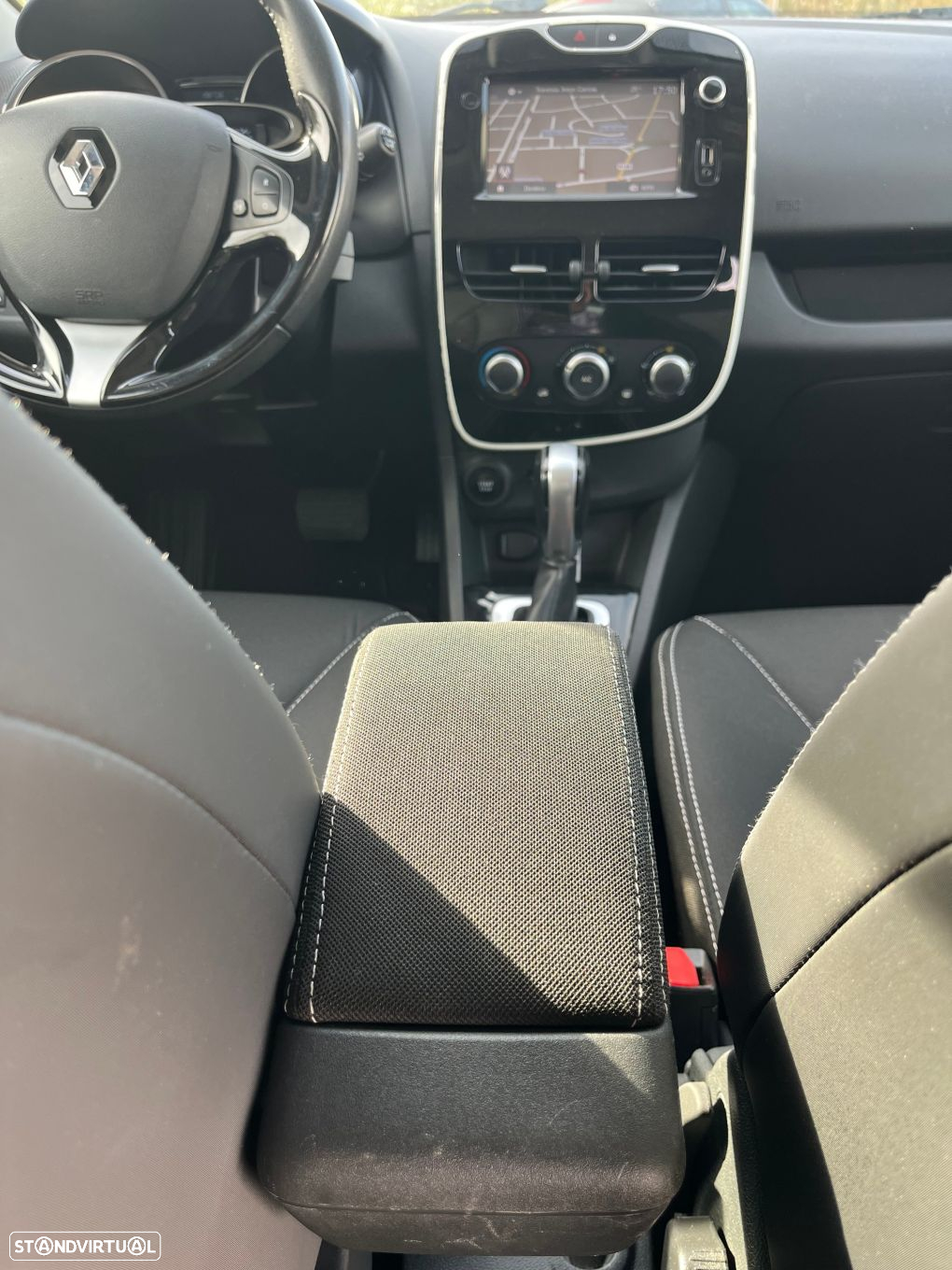 Renault Clio Sport Tourer 1.5 dCi Dynamique S EDC - 30