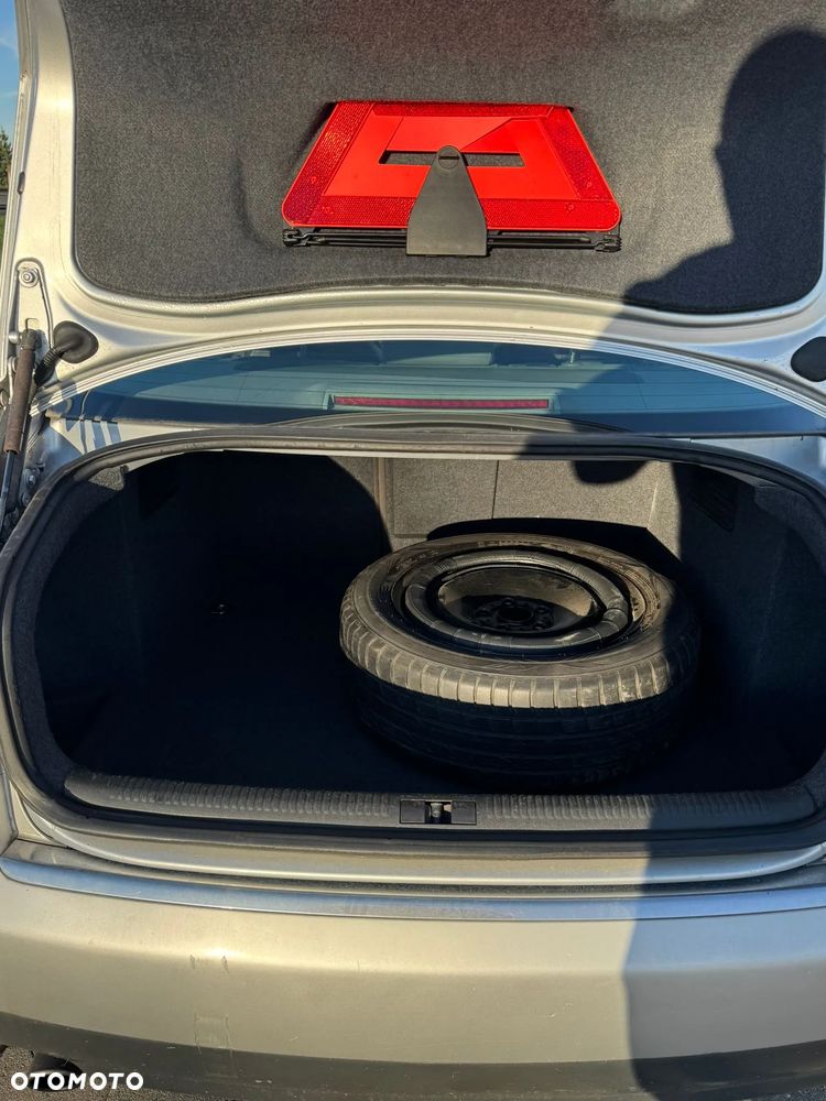 Audi A4 Limousine 2 - 11