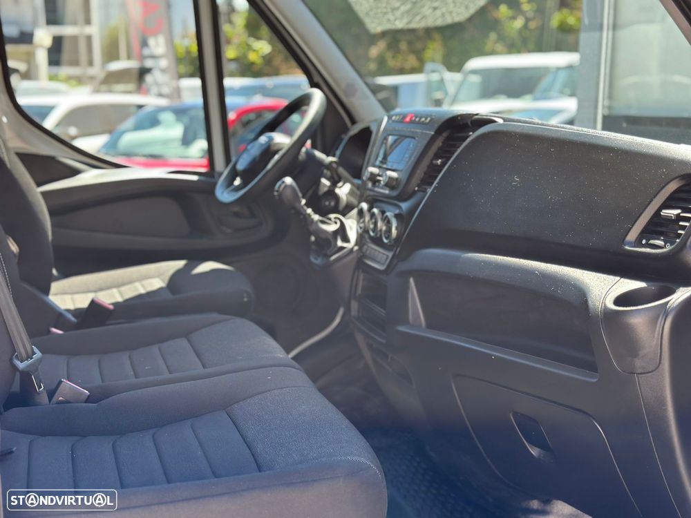 Iveco Daily 35-140 L3/H2 - 12