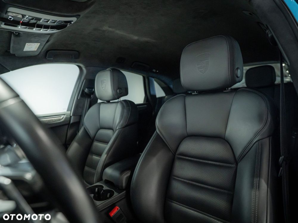 Porsche Macan Turbo - 21