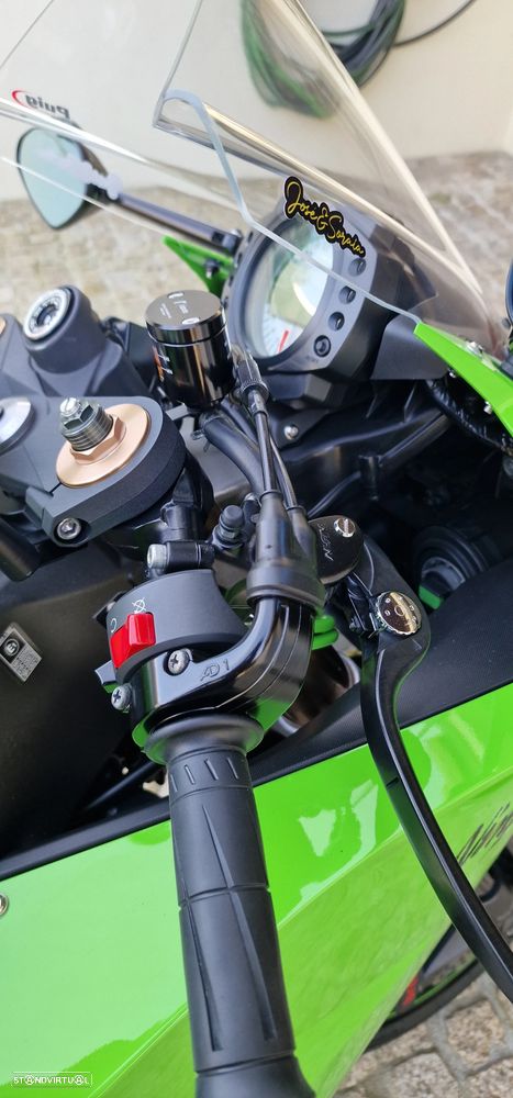 Kawasaki Ninja ZX-10R - 9