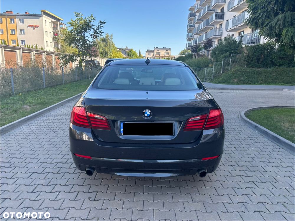 BMW Seria 5 535i xDrive - 5