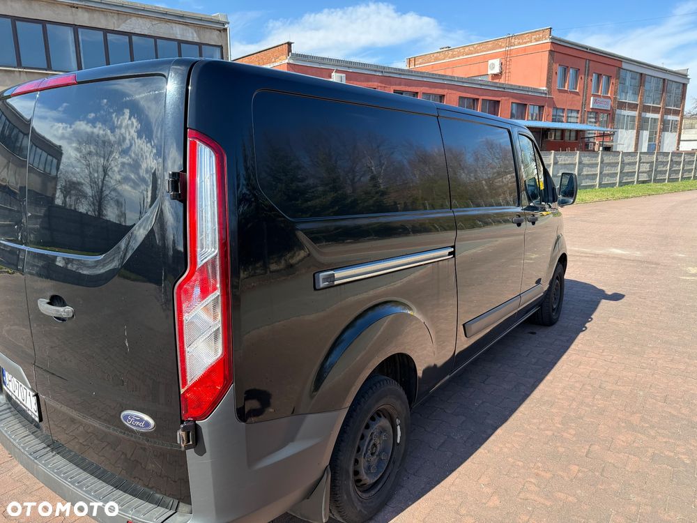 Ford TRANSIT CUSTOM - 4