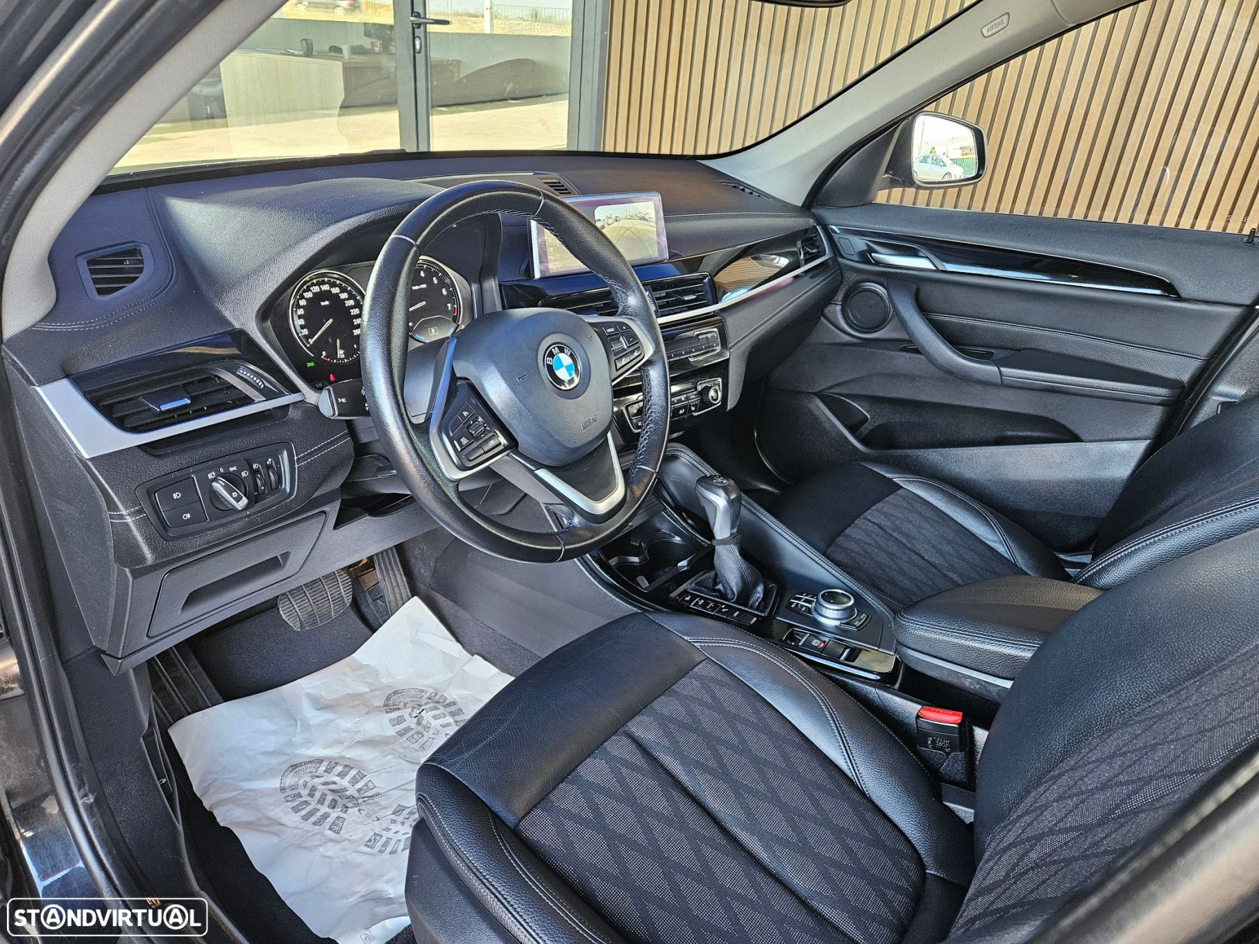 BMW X1 25 e xDrive xLine - 15