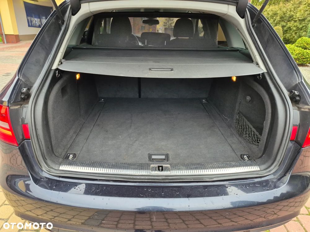 Audi A4 Avant 2.0 TDI DPF Ambition - 8