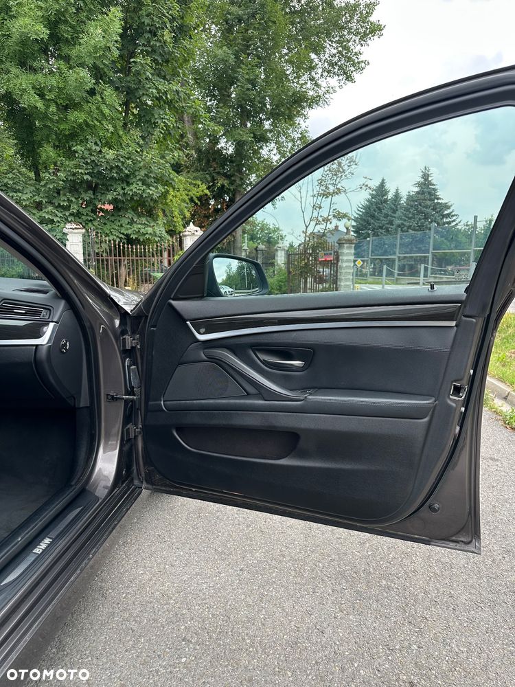 BMW Seria 5 - 27