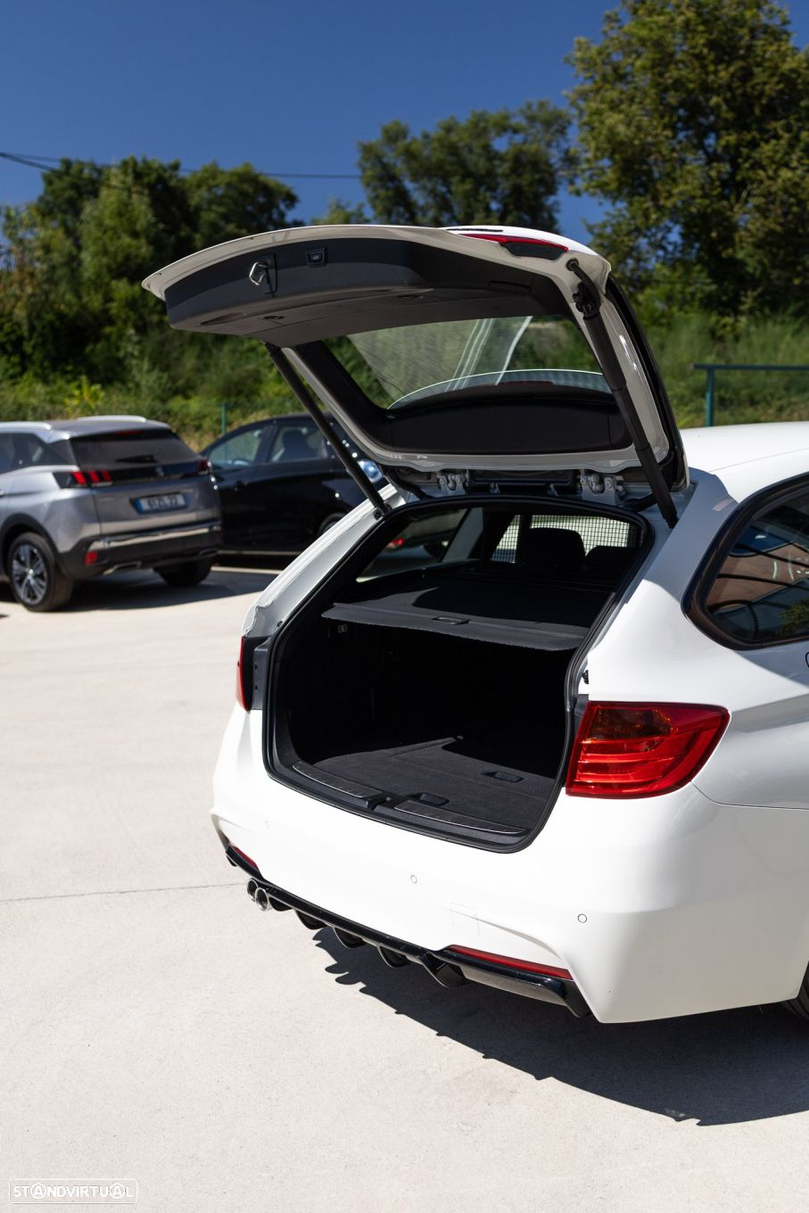 BMW 330 d Touring xDrive Pack M - 48