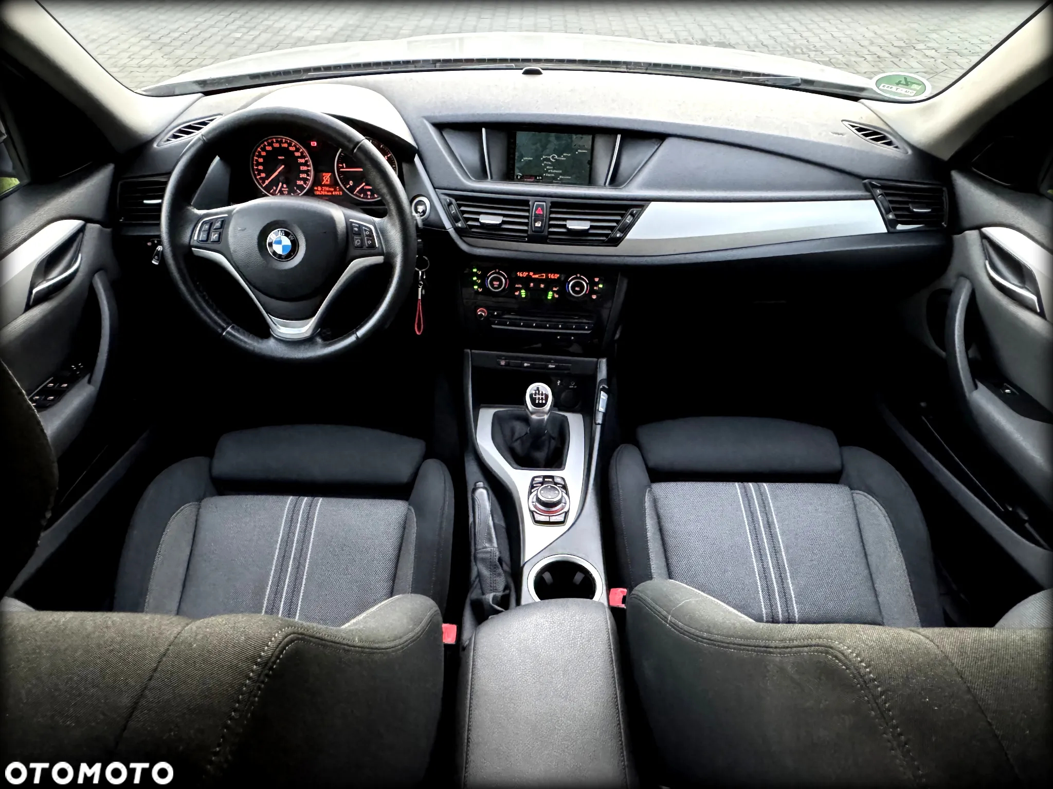 BMW X1 sDrive18d - 31