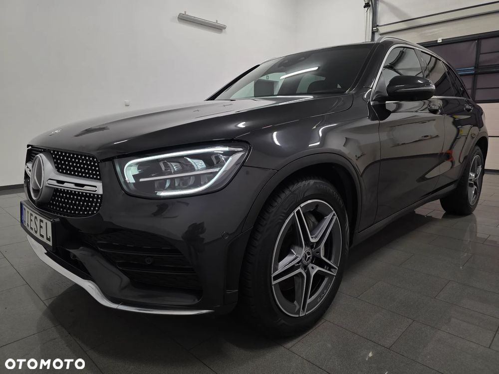 Mercedes-Benz GLC 200 d 4Matic 9G-TRONIC AMG Line Plus - 2
