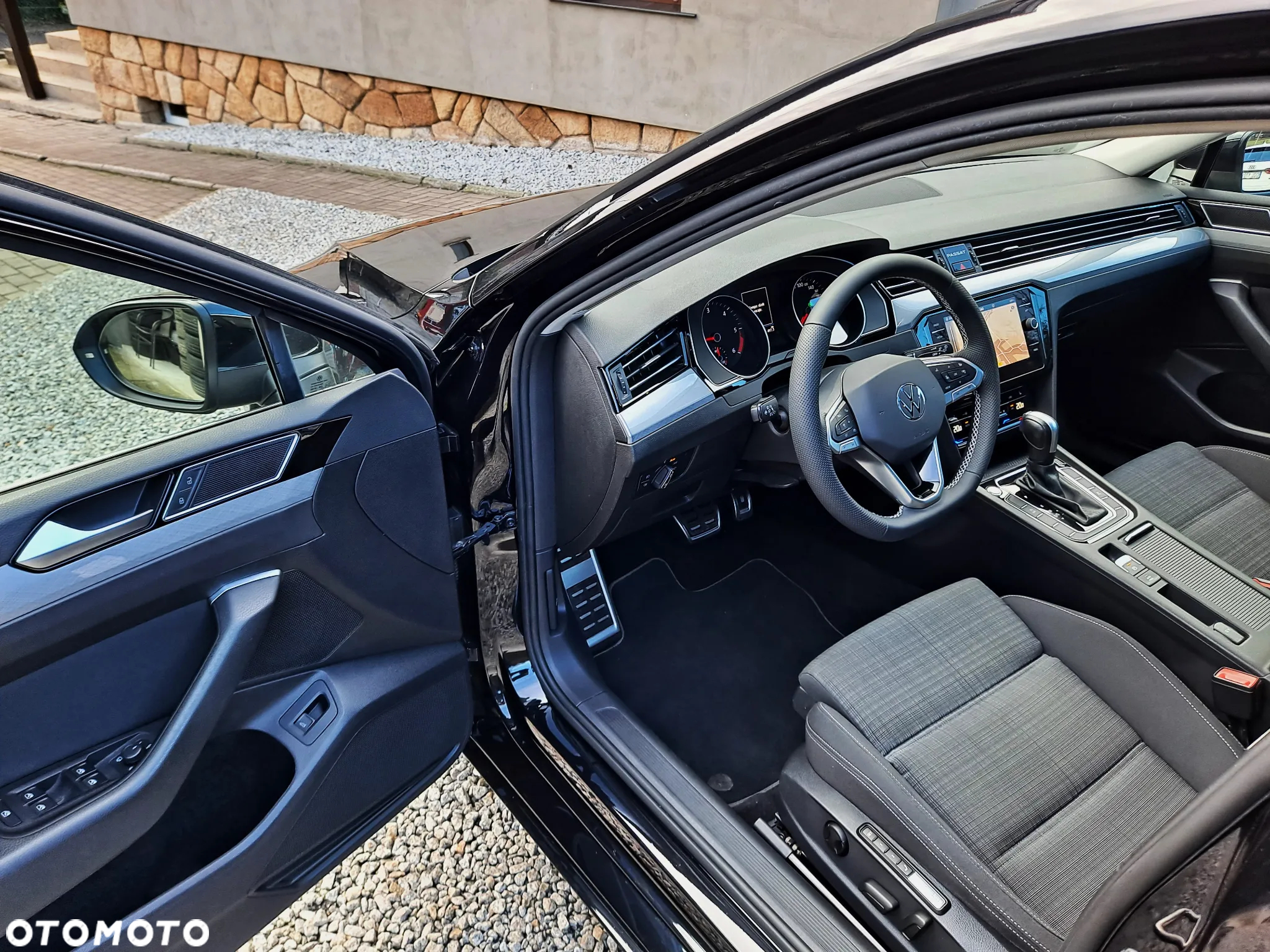 Volkswagen Passat Variant 2.0 TDI SCR DSG Business - 12