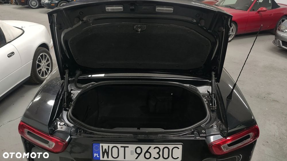 Fiat 124 Spider 1.4 MultiAir Turbo - 33