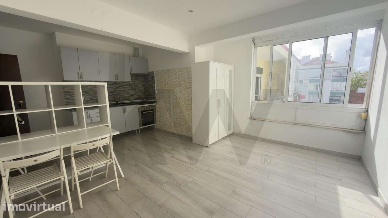 Oportunidade de Investimento: Apartamento T0 na Amadora - Grande imagem: 3/16