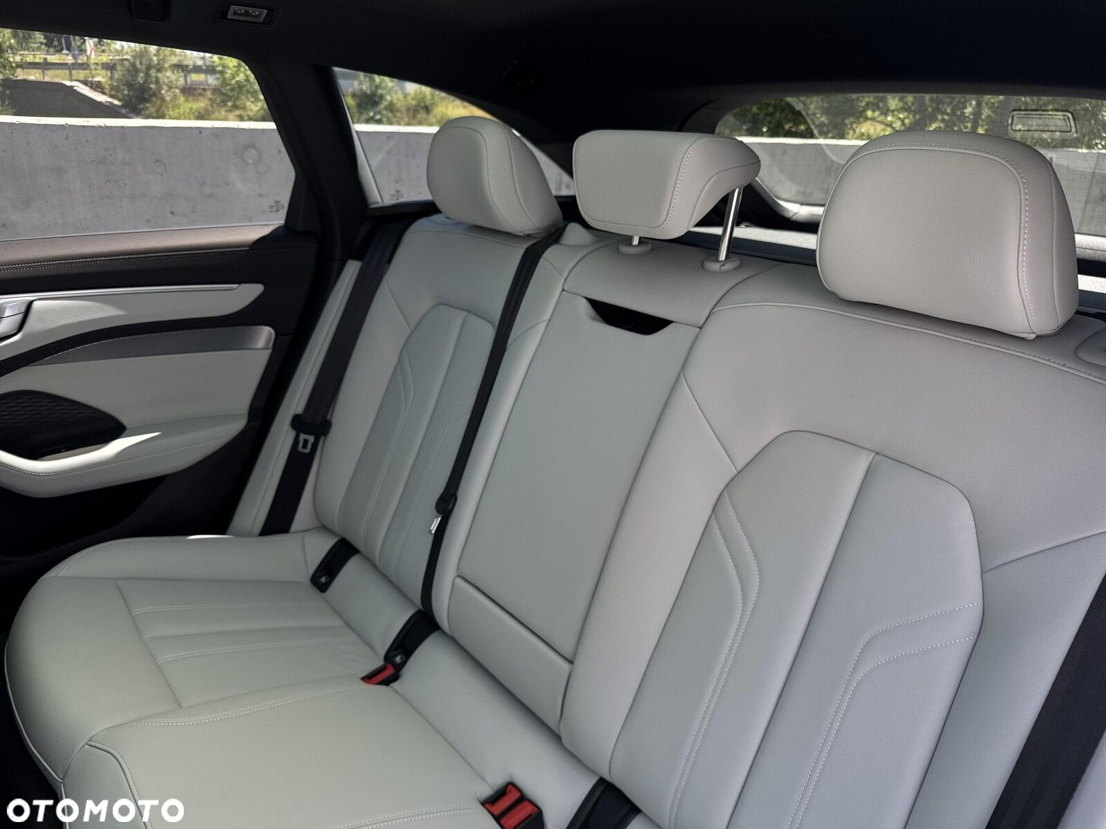 Audi A6 - 16