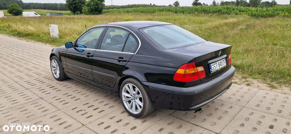 BMW Seria 3 - 25