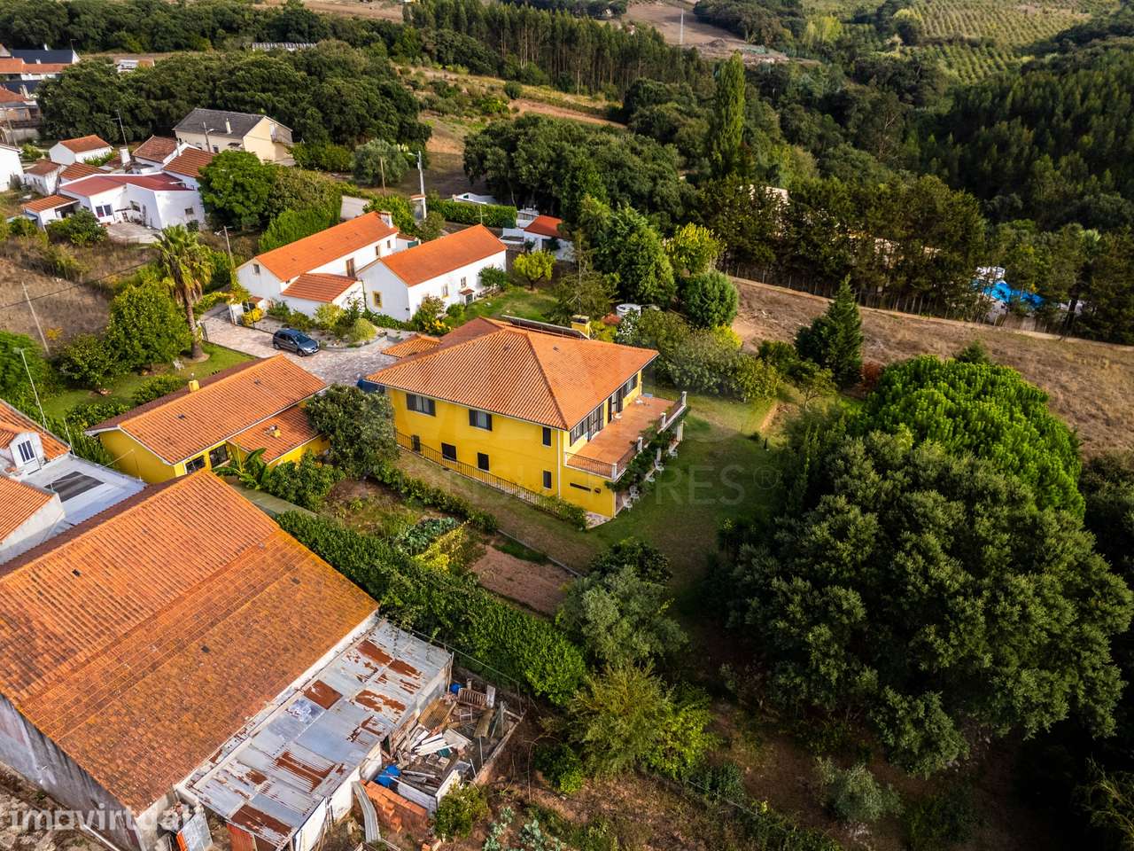 Propriedade única, a apenas 2 km de Alcobaça, com mais de 30.000 m²... - Grande imagem: 3/50