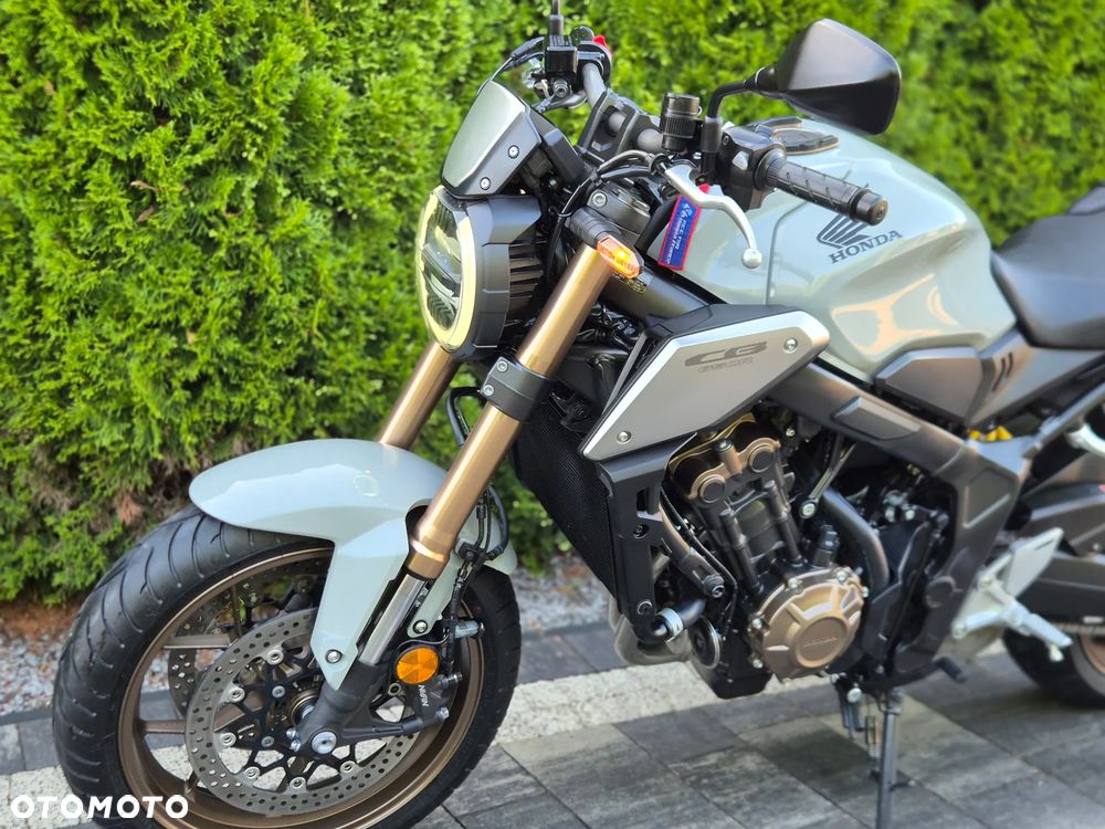 Honda CB - 25