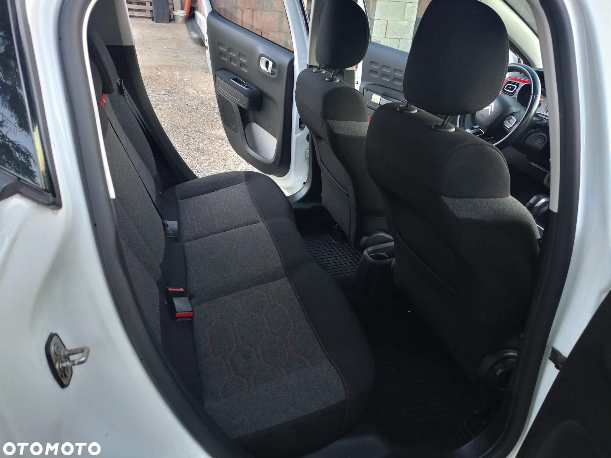 Citroën C3 1.2 PureTech Shine - 14
