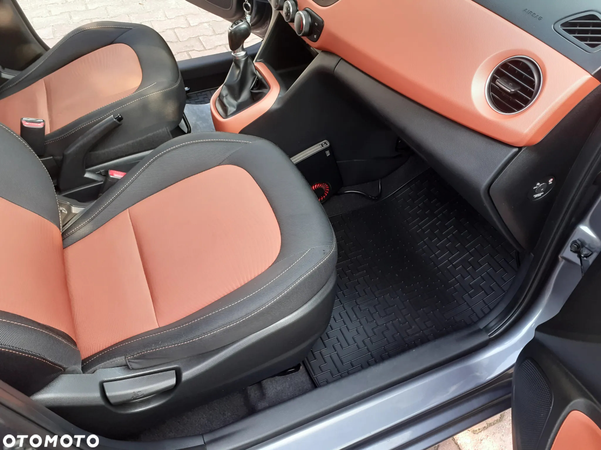 Hyundai i10 1.0 Premium - 15