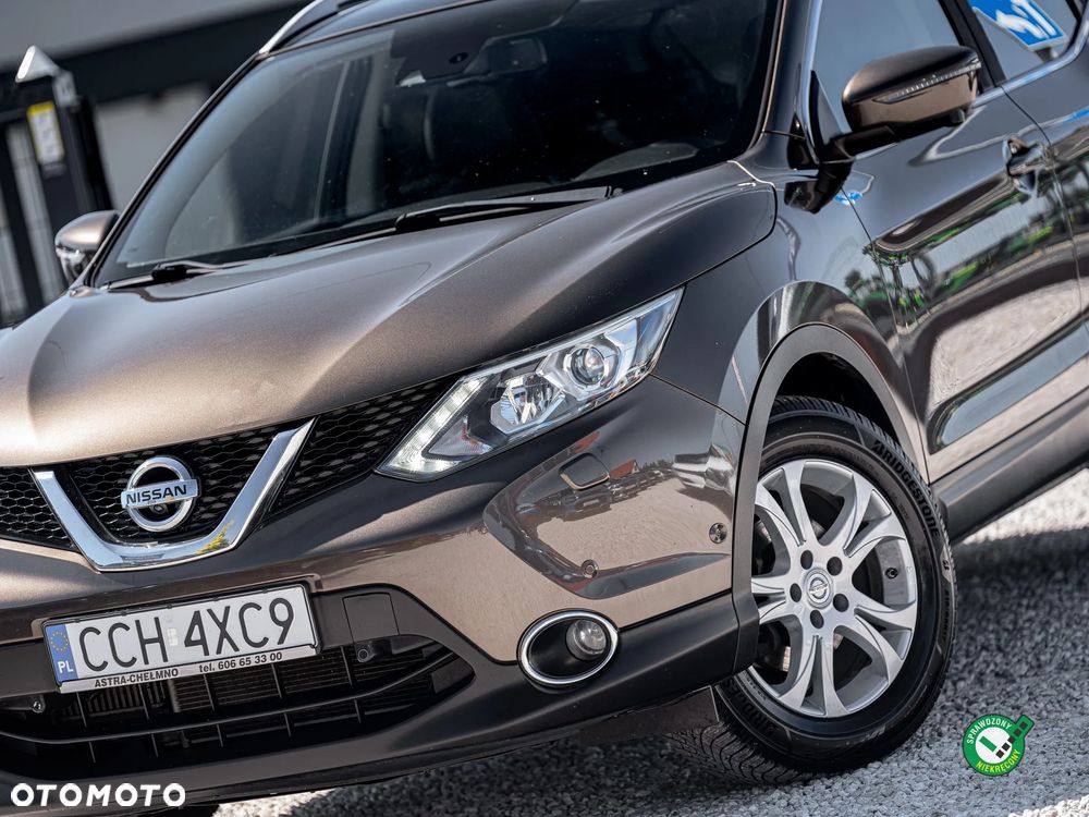 Nissan Qashqai 1.2 DIG-T Tekna EU6 - 10